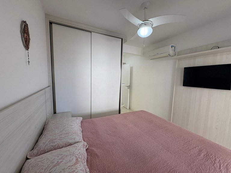 Cód 58 - Apartamento de 2 suítes com piscina.