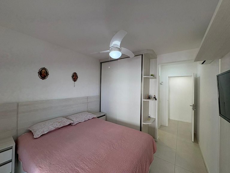 Cód 58 - Apartamento de 2 suítes com piscina.