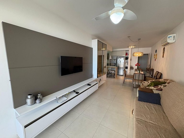 Cód 58 - Apartamento de 2 suítes com piscina.