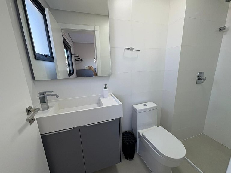 Cód 89 - Apto novo e aconchegante – Praia Grande