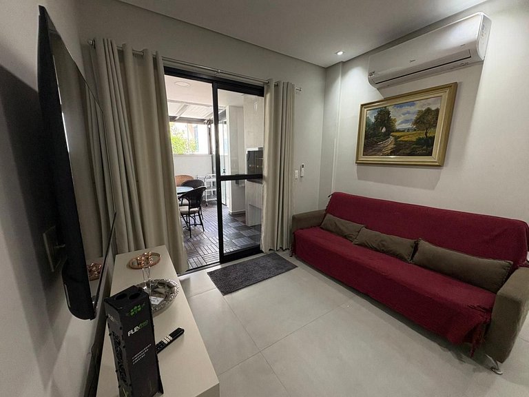 Cód 161 - Apartamento com Spa privativa a 100m do mar