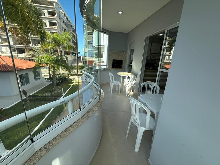 Cód 78 - Belo apartamento á 80m do mar