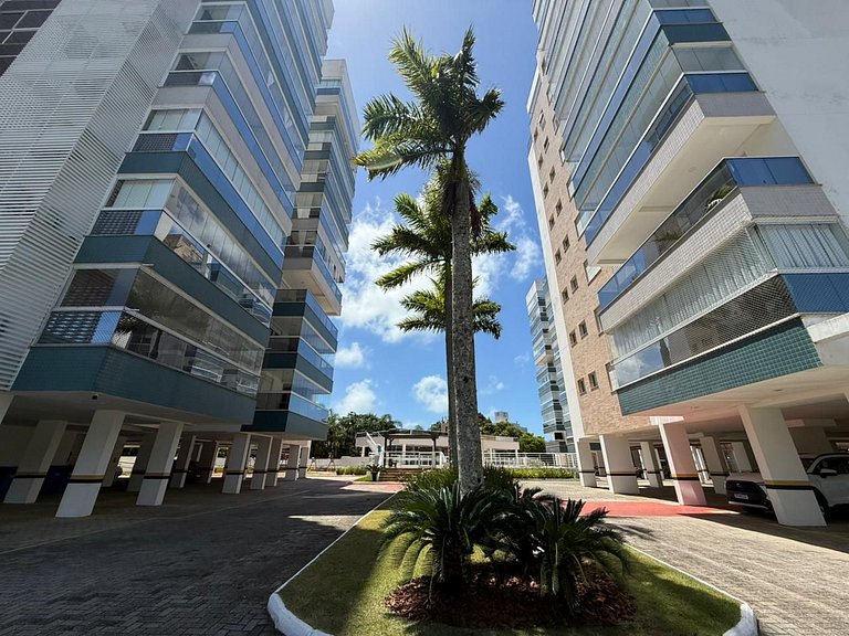 Cód 137- Belo apartamento de 3 suítes