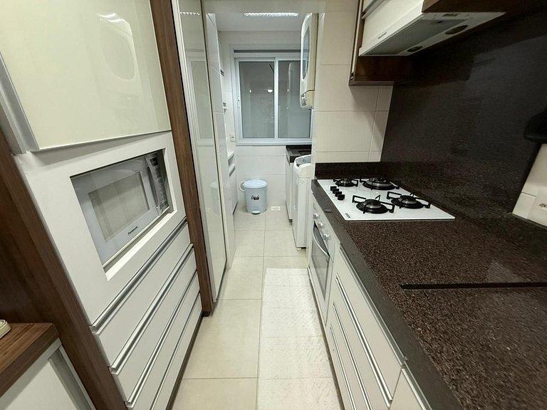 Cód 137- Belo apartamento de 3 suítes