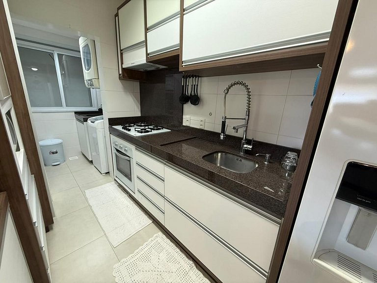 Cód 137- Belo apartamento de 3 suítes