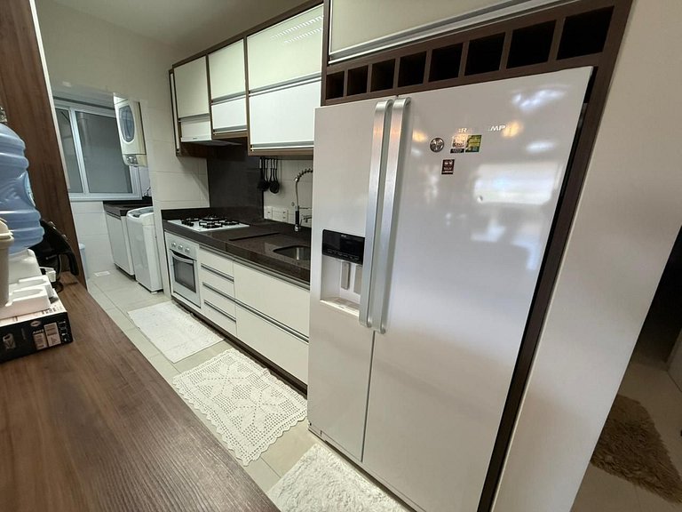 Cód 137- Belo apartamento de 3 suítes