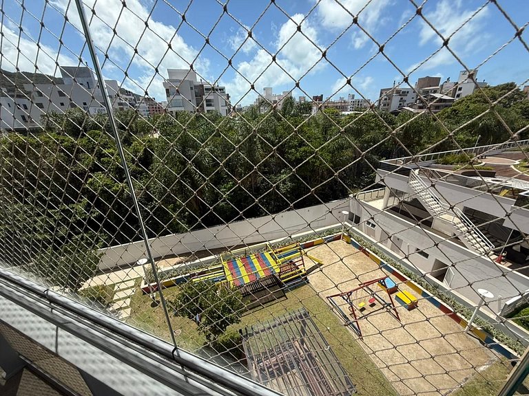 Cód 137- Belo apartamento de 3 suítes