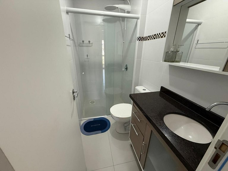 Cód 127 - Apartamento amplo a 500m da Praia de Palmas