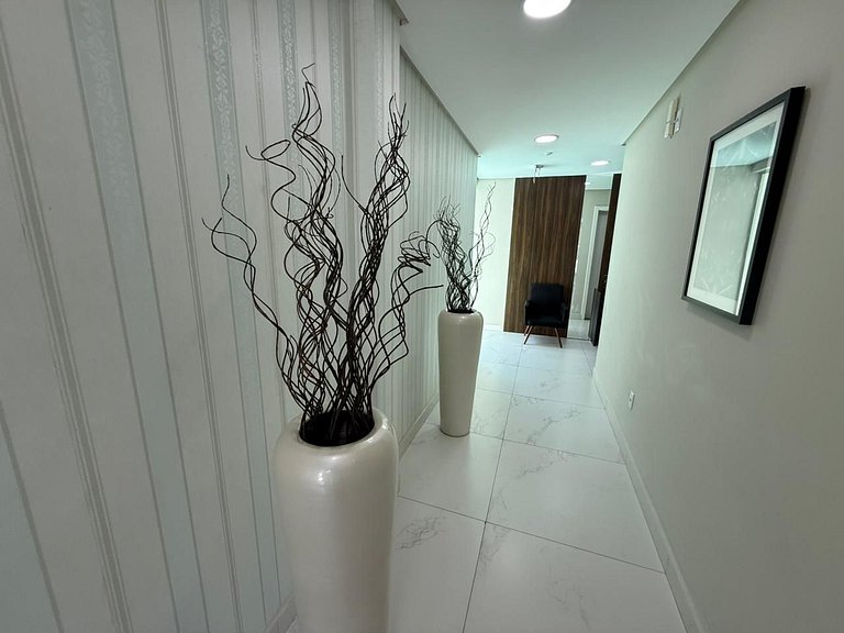 Cód 127 - Apartamento amplo a 500m da Praia de Palmas