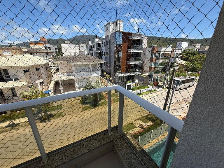 Cód 127 - Apartamento amplo a 500m da Praia de Palmas