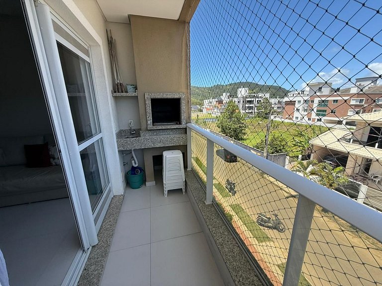 Cód 127 - Apartamento amplo a 500m da Praia de Palmas