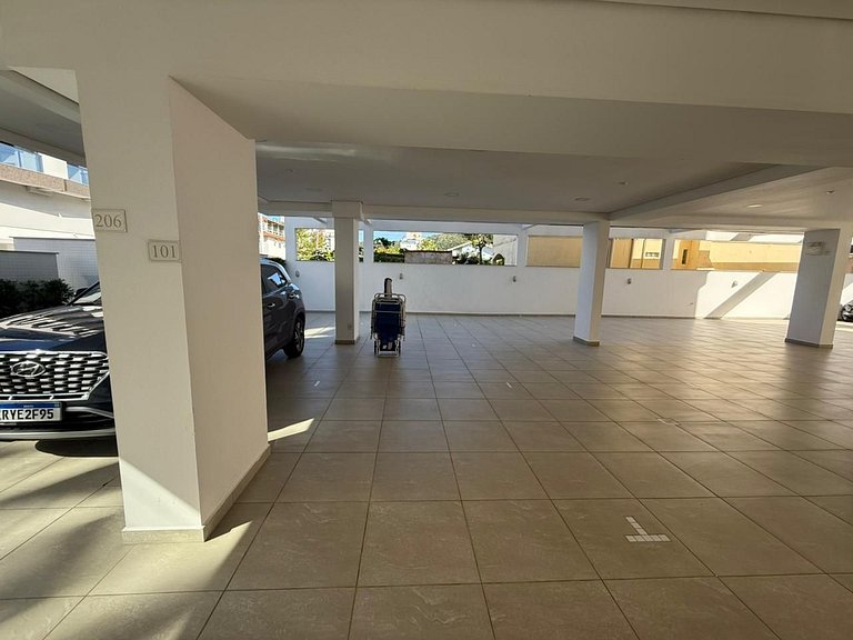 Cód 68 - Apartamento á 200m do mar