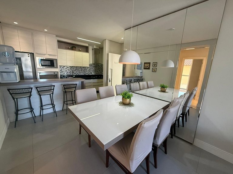 Cód 68 - Apartamento á 200m do mar