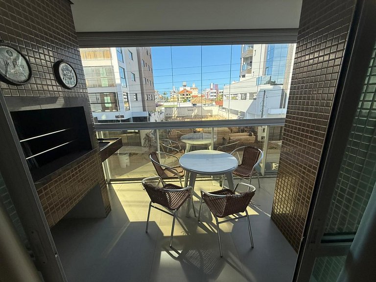 Cód 68 - Apartamento á 280m do mar