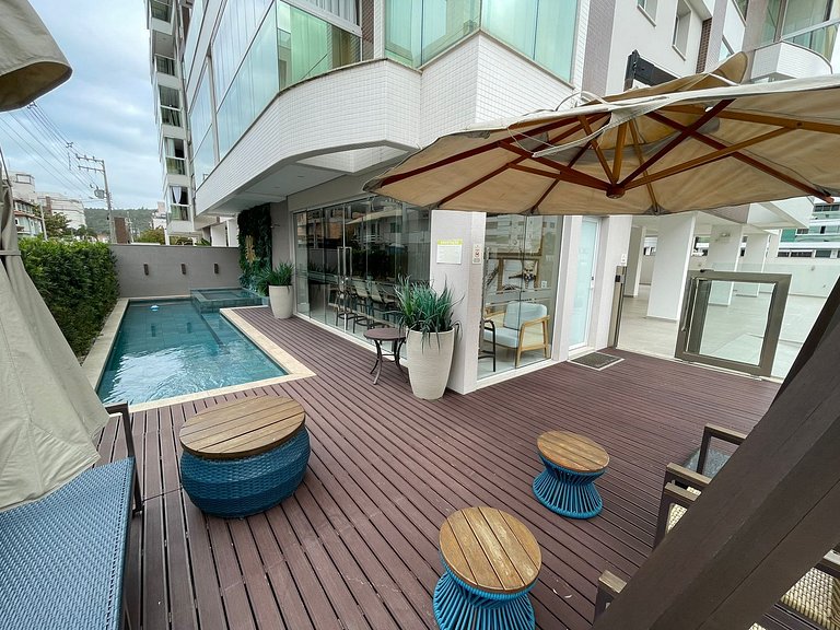 Cód 68 - Apartamento á 200m do mar