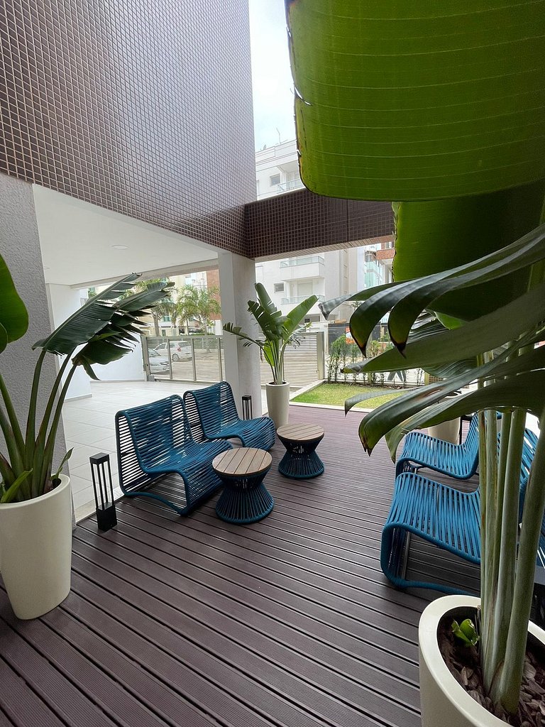 Cód 68 - Apartamento á 280m do mar