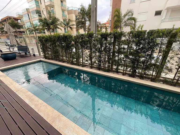 Cód 68 - Apartamento á 200m do mar