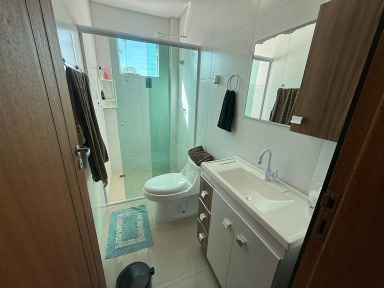 Cód 135 - Apartamento confortável com mobiliário sob medida