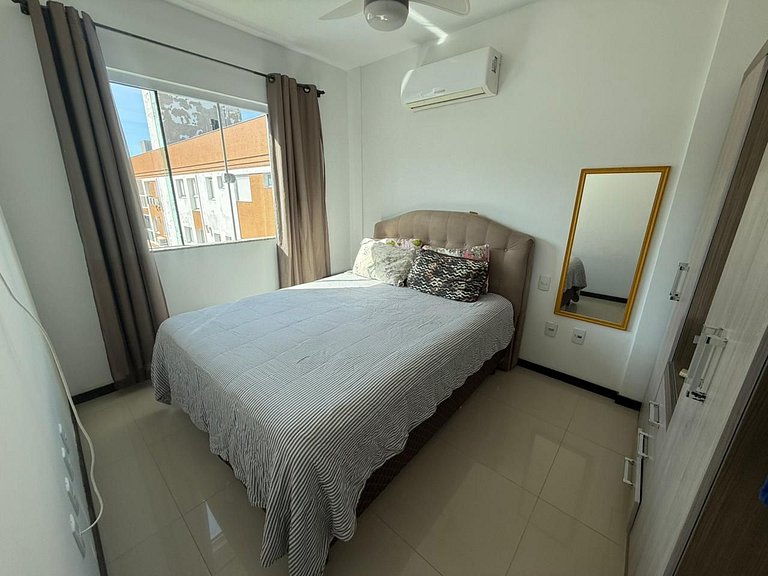 Cód 135 - Apartamento confortável com mobiliário sob medida