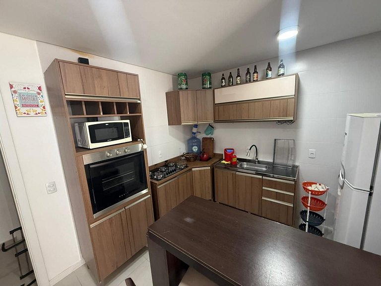 cód 88- Apartamento aconchegante á 100m do mar