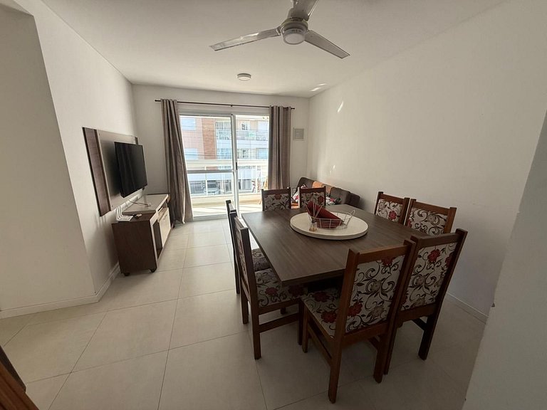 cód 88- Apartamento aconchegante á 100m do mar