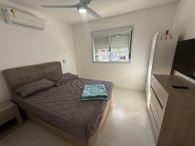 cód 88- Apartamento aconchegante á 100m do mar