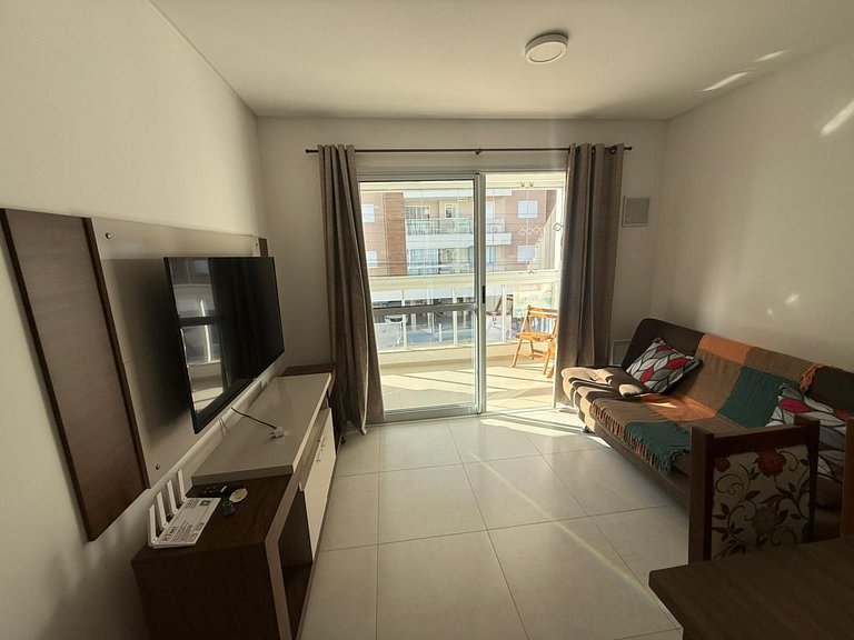 cód 88- Apartamento aconchegante á 100m do mar