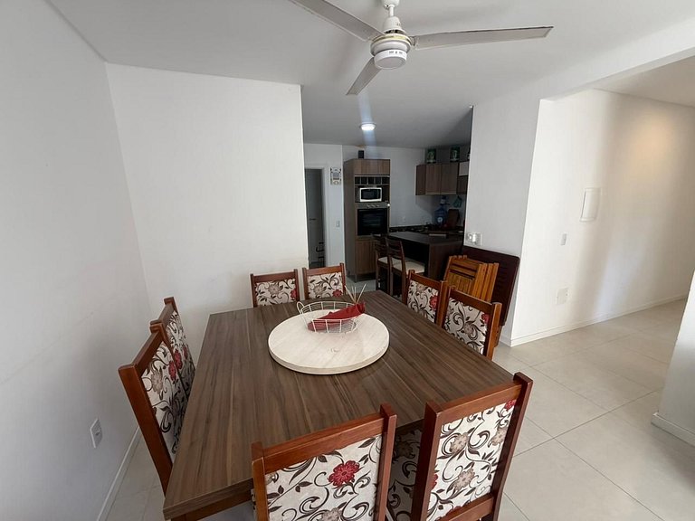 cód 88- Apartamento aconchegante á 100m do mar