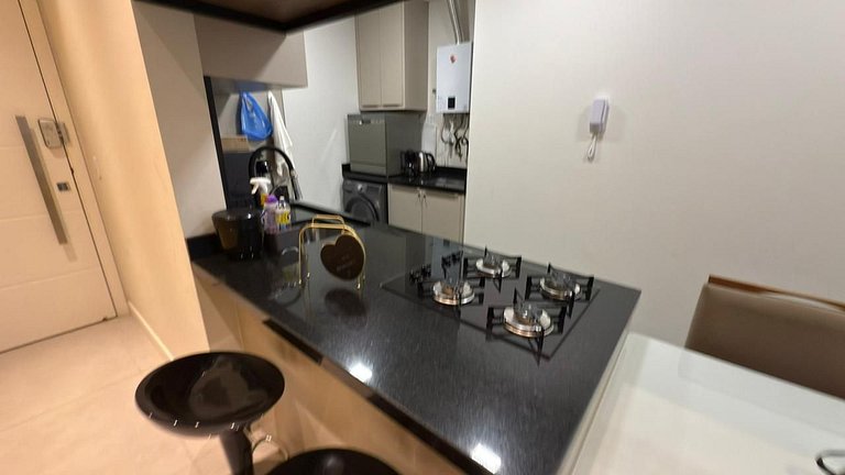 Cód 67 - Apto com 2 dorm no Arpoador Palmas