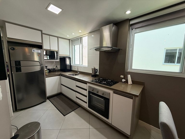 Cód 96 - Excelente apartamento de 2 suítes