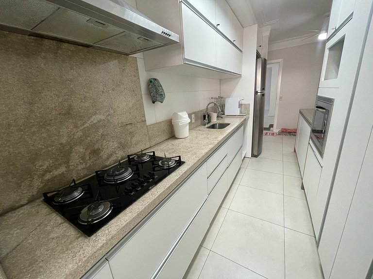 Cód 62- Apartamento de 3 suítes no Boulevard