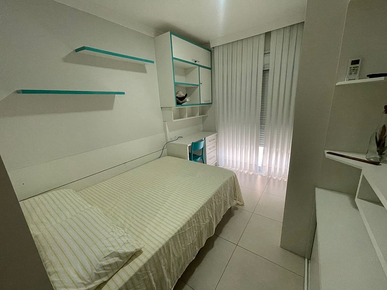 Cód 62- Apartamento de 3 suítes no Boulevard