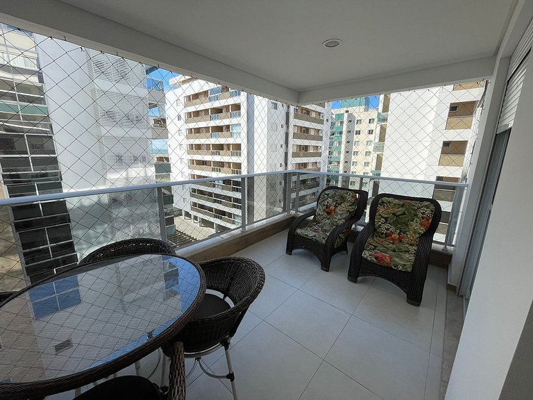 Cód 62- Apartamento de 3 suítes no Boulevard