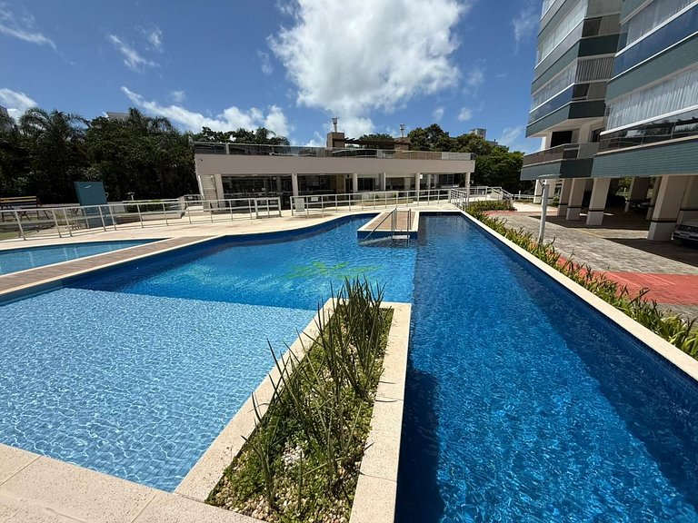 Cód 58 - Apartamento de 2 suítes com piscina.