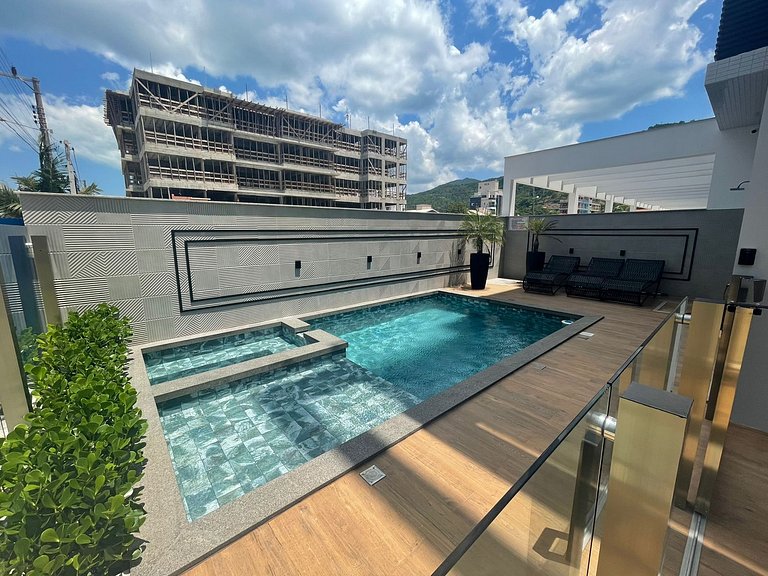 Cód 90 - Apartamento com piscina