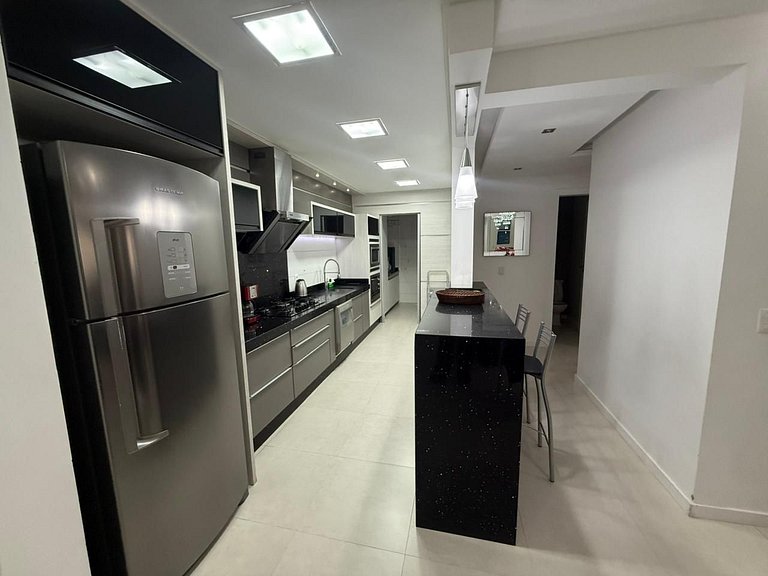 Cód 63 - Excelente apartamento de 2 suítes