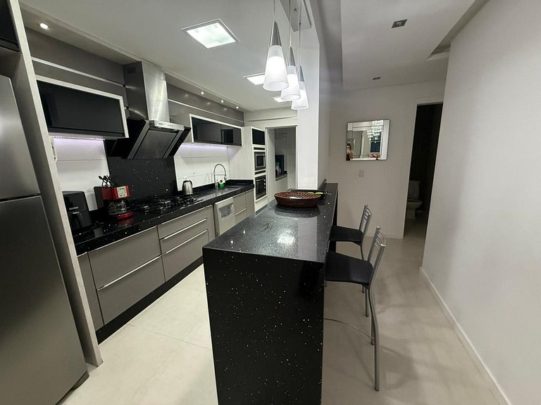 Cód 63 - Excelente apartamento de 2 suítes