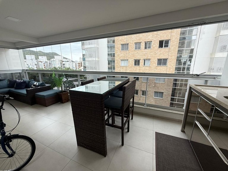 Cód 63 - Excelente apartamento de 2 suítes
