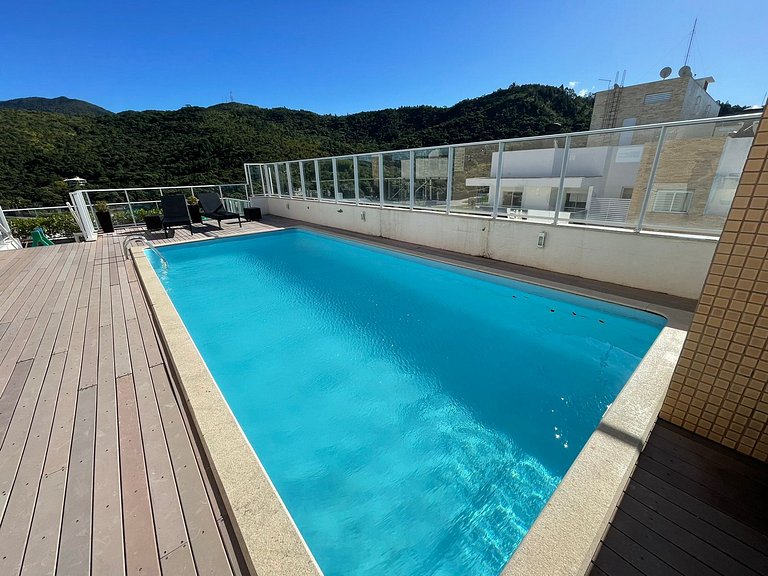 Cód 138- Apartamento com vista para o mar