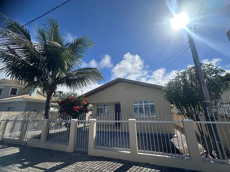Cód 8 - Casa á 50m do mar na zona sul de Palmas