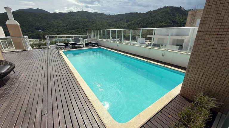 Cód 138- Apartamento com vista para o mar