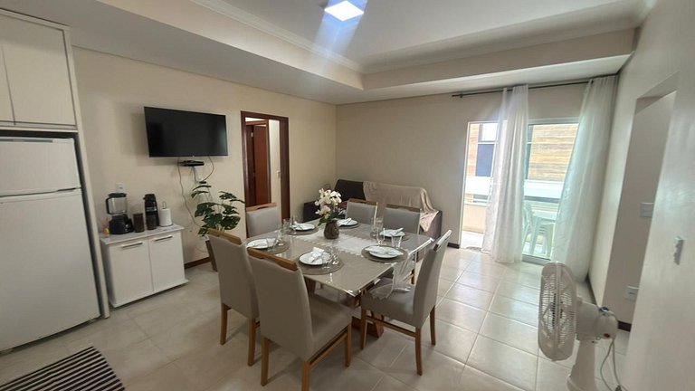 Cód 184- Apartamento aconchegante á 70m do mar.