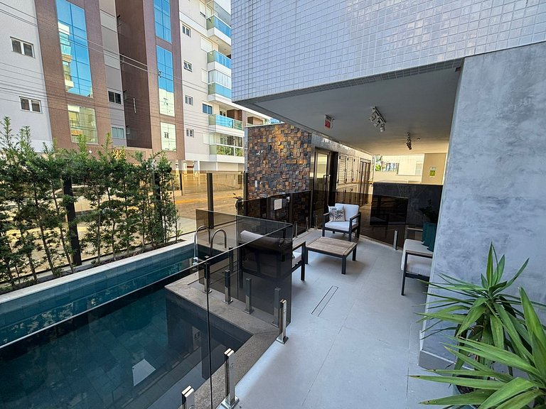 Cód 123 - Belo apartamento 3 quartos perto do mar