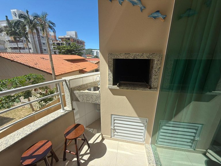 Cód 86 - Apartamento á 100m do mar