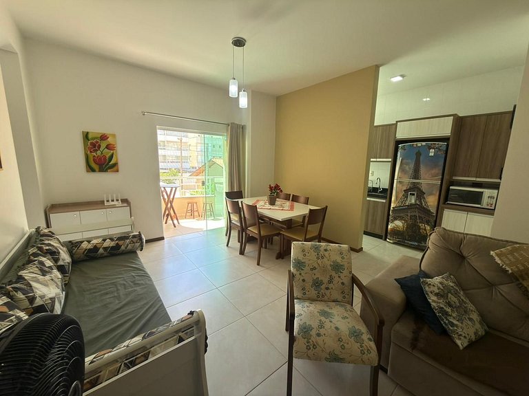 Cód 86 - Apartamento á 100m do mar