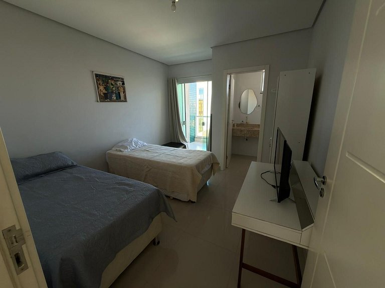 Cód 62- Cobertura com ampla vista para o mar.