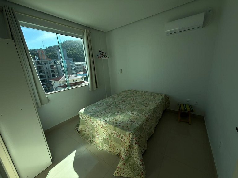 Cód 62- Cobertura com ampla vista para o mar.