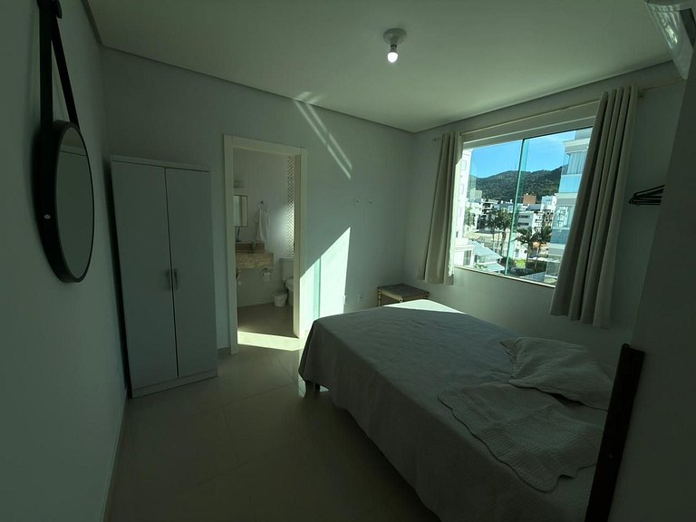 Cód 62- Cobertura com ampla vista para o mar.