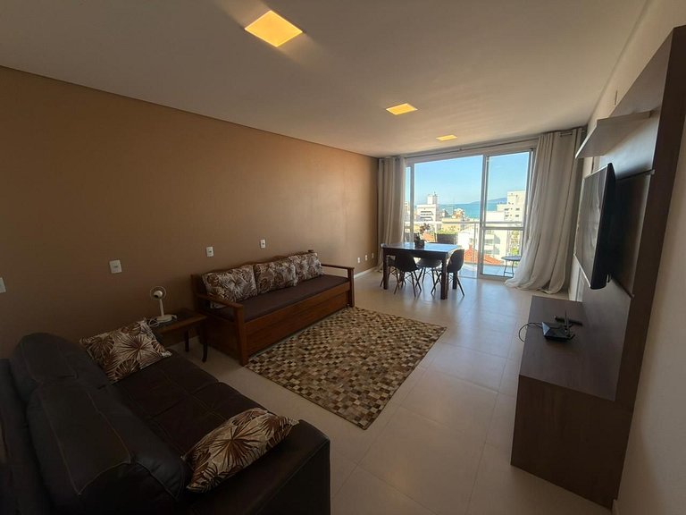 cód 89 - Cobertura a poucos passos da praia