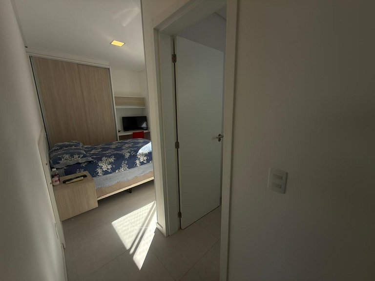 cód 89 - Cobertura a poucos passos da praia